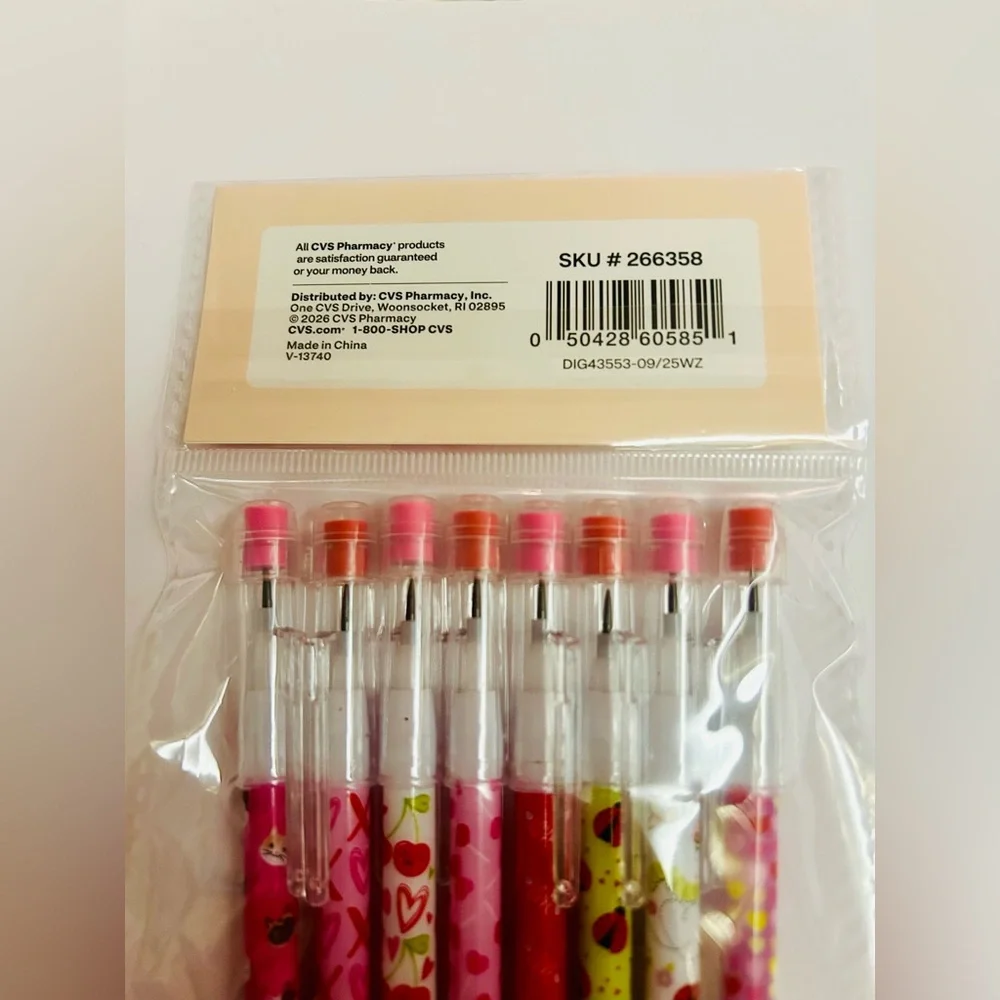 New Joyward Push Pencils 8 Pack Erasers Red White Pink Hearts Ladybugs